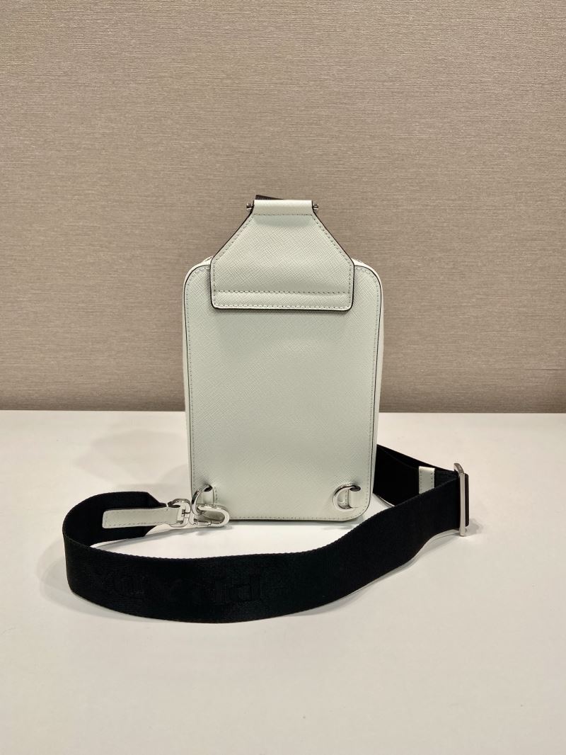 Pra*a waist chest packs
